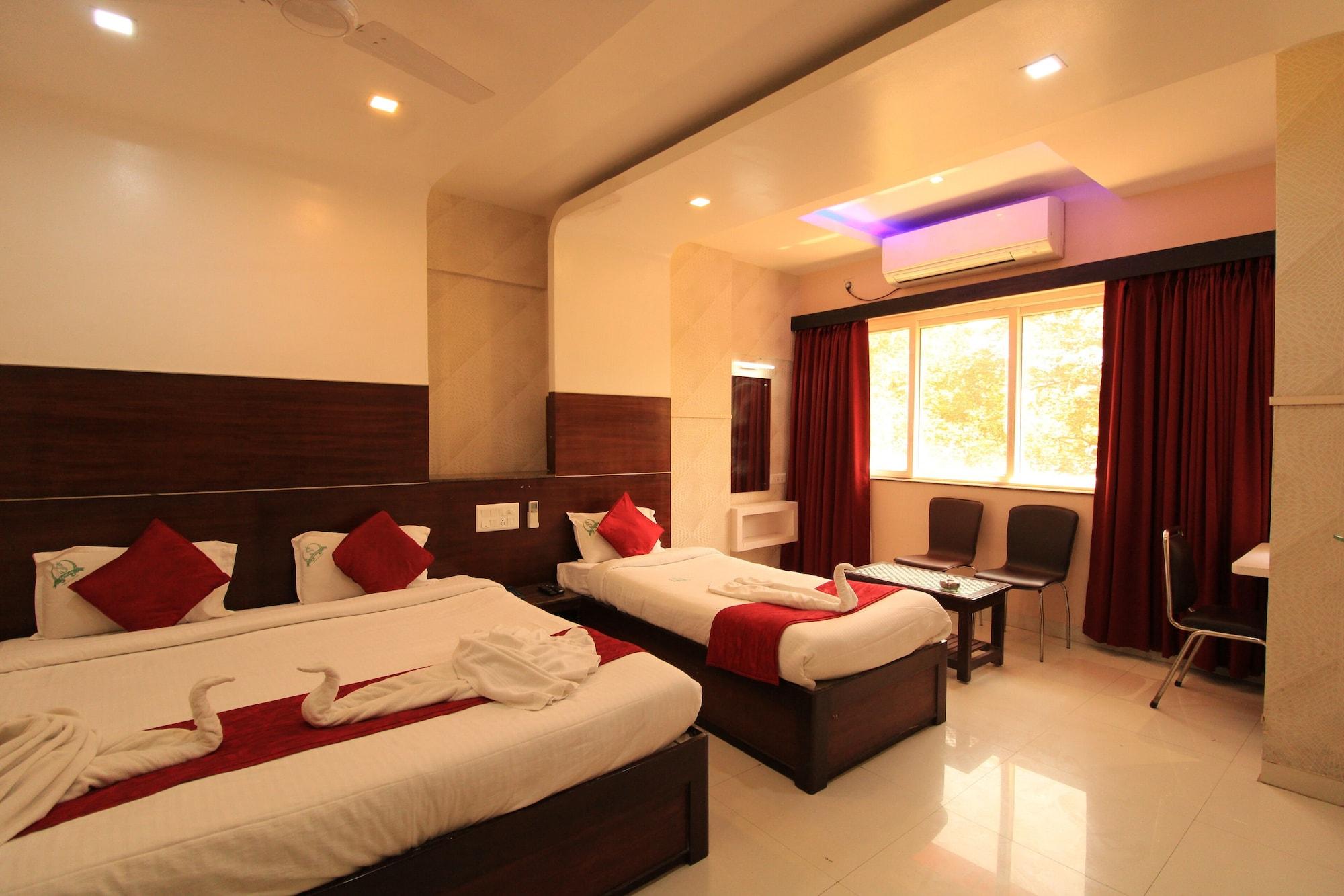 Hotel Sumith Palace Pondicherry Dış mekan fotoğraf