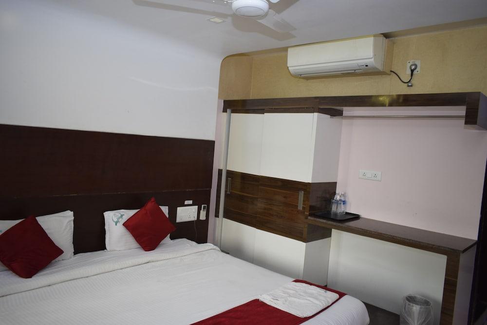 Hotel Sumith Palace Pondicherry Dış mekan fotoğraf