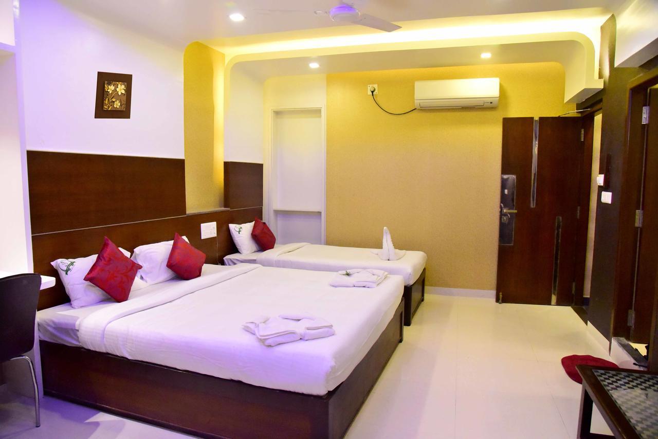 Hotel Sumith Palace Pondicherry Dış mekan fotoğraf