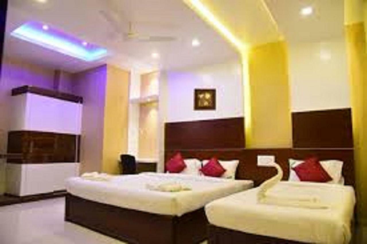 Hotel Sumith Palace Pondicherry Dış mekan fotoğraf